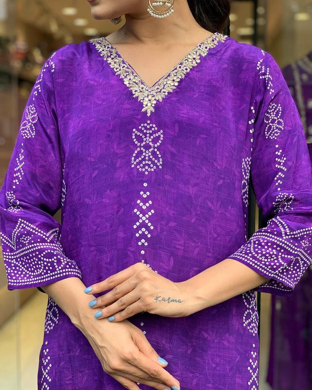 Women's Pakistani Style Traditional French Crepe Fabric Top, Viscos Gadhval Fabric Bottom and Chanderi Dupatta Ready to wear 6