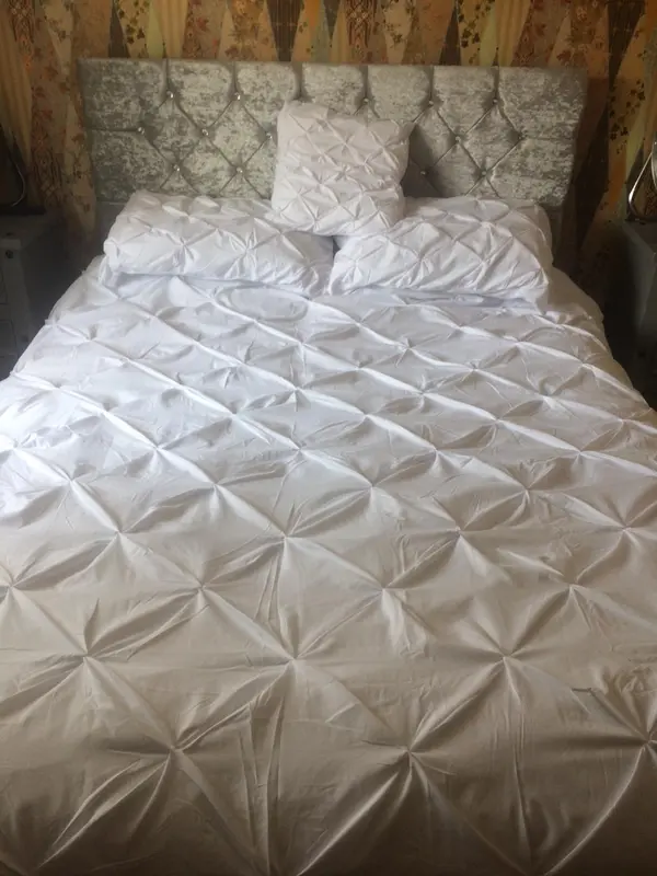 Pintuck Pinch Pleated Duvet Cover with Pillowcases – Luxury Cotton Quilt Bedding Covers Single Double King Super King Size Bed Sets Perfect for Christmas, and New Year duvet  sets 5