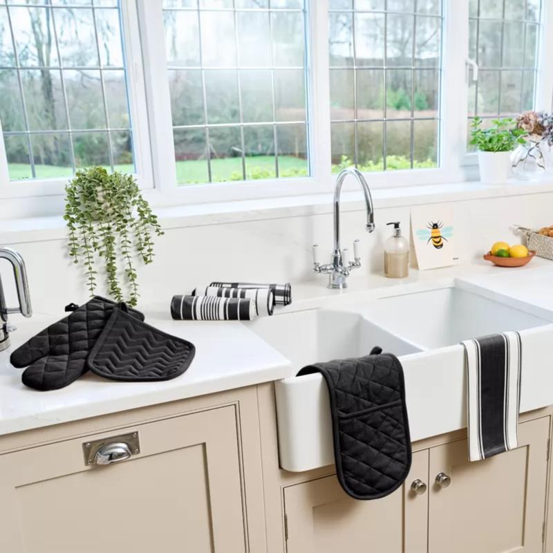 Stylish Double Oven Gloves with Insulated Cotton Mitts & Pot Holder - Various Designs - Classic, Bakeware 5