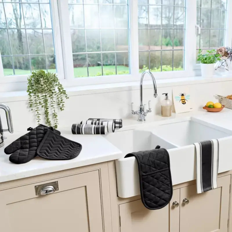 Stylish Double Oven Gloves with Insulated Cotton Mitts & Pot Holder - Various Designs - Classic, Bakeware 4