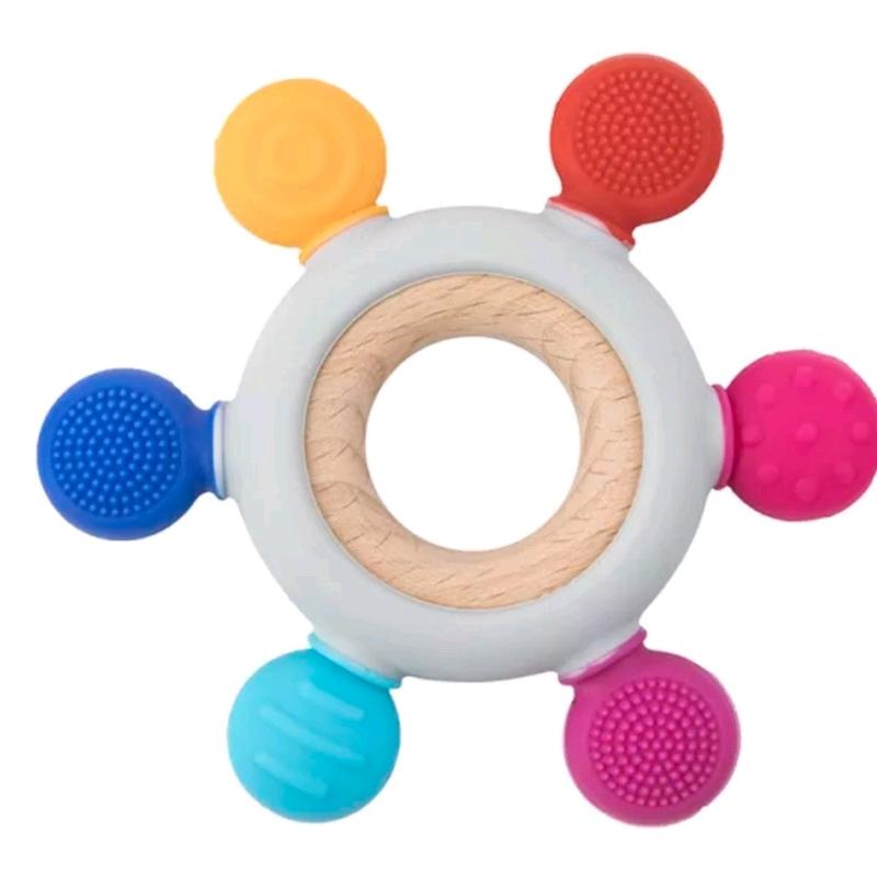Teething toys. Silicone. BPA free. baby teether 0