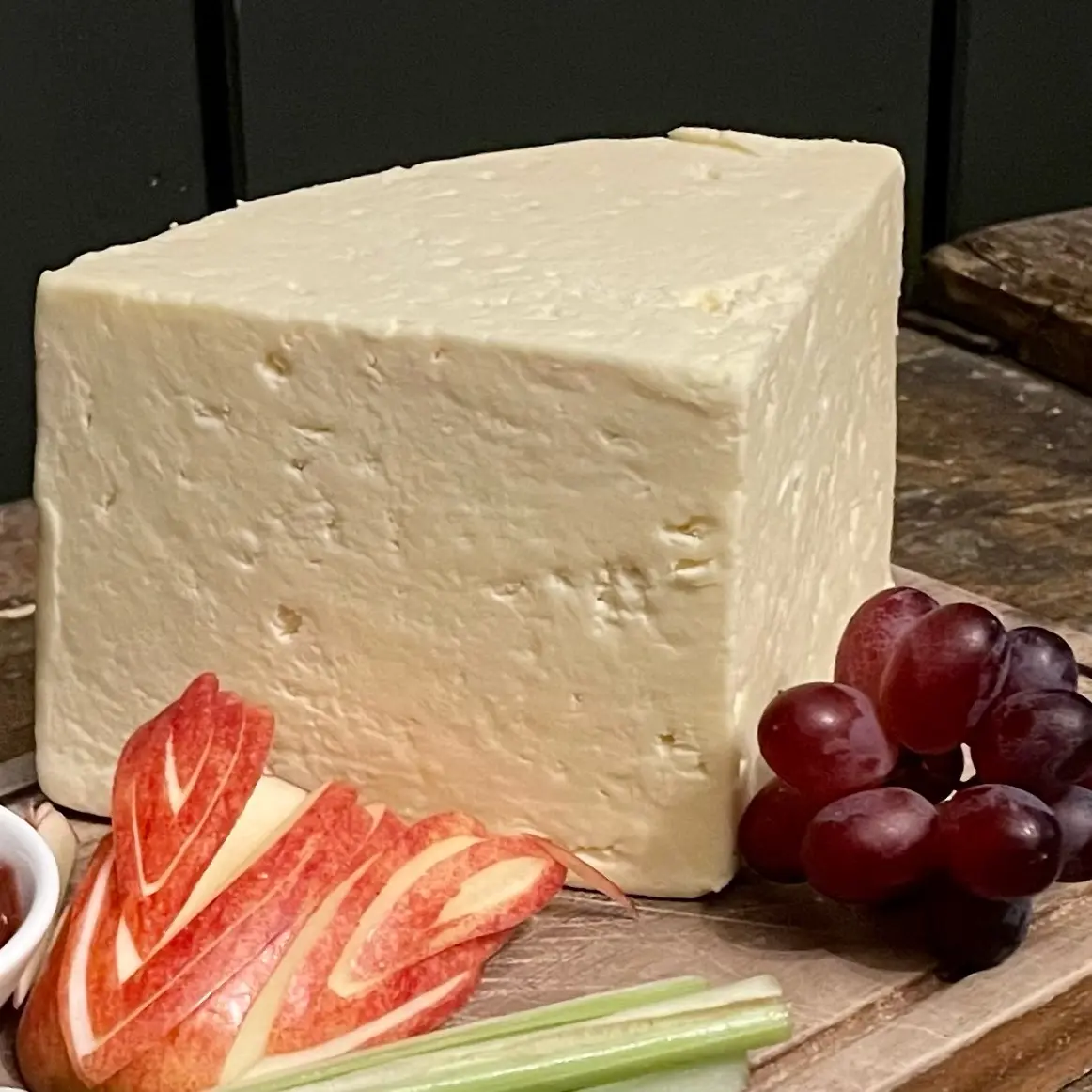 Mrs Bournes Mature Cheshire Cheese 250g/500g/1kg