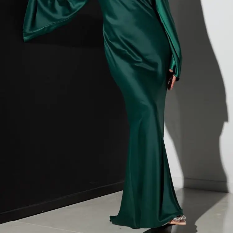 Maxi dress with tie back strings (6/12) 4