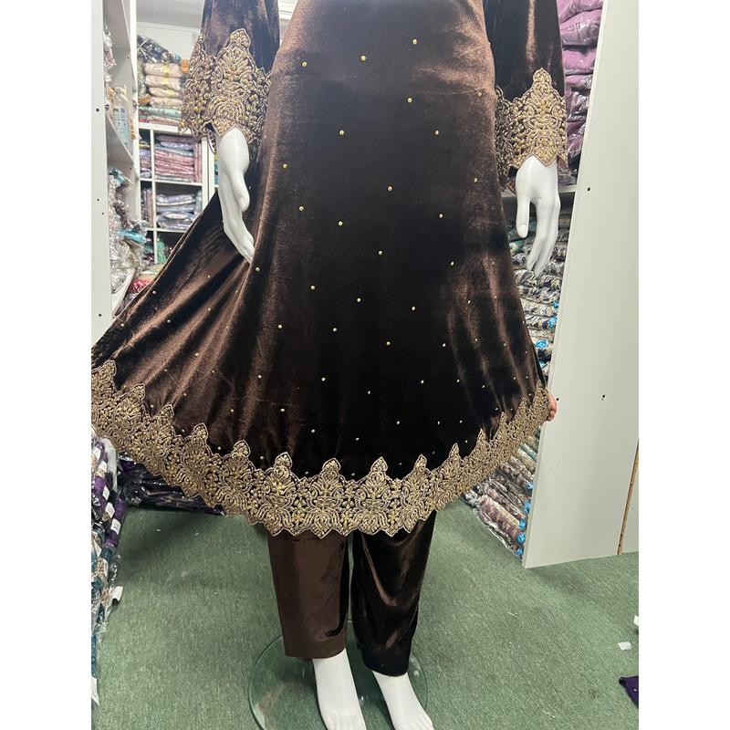 BROWN-Beautiful Velvet Embroidered Ready To Wear 3pc Frock With Chiffon Duptta 2