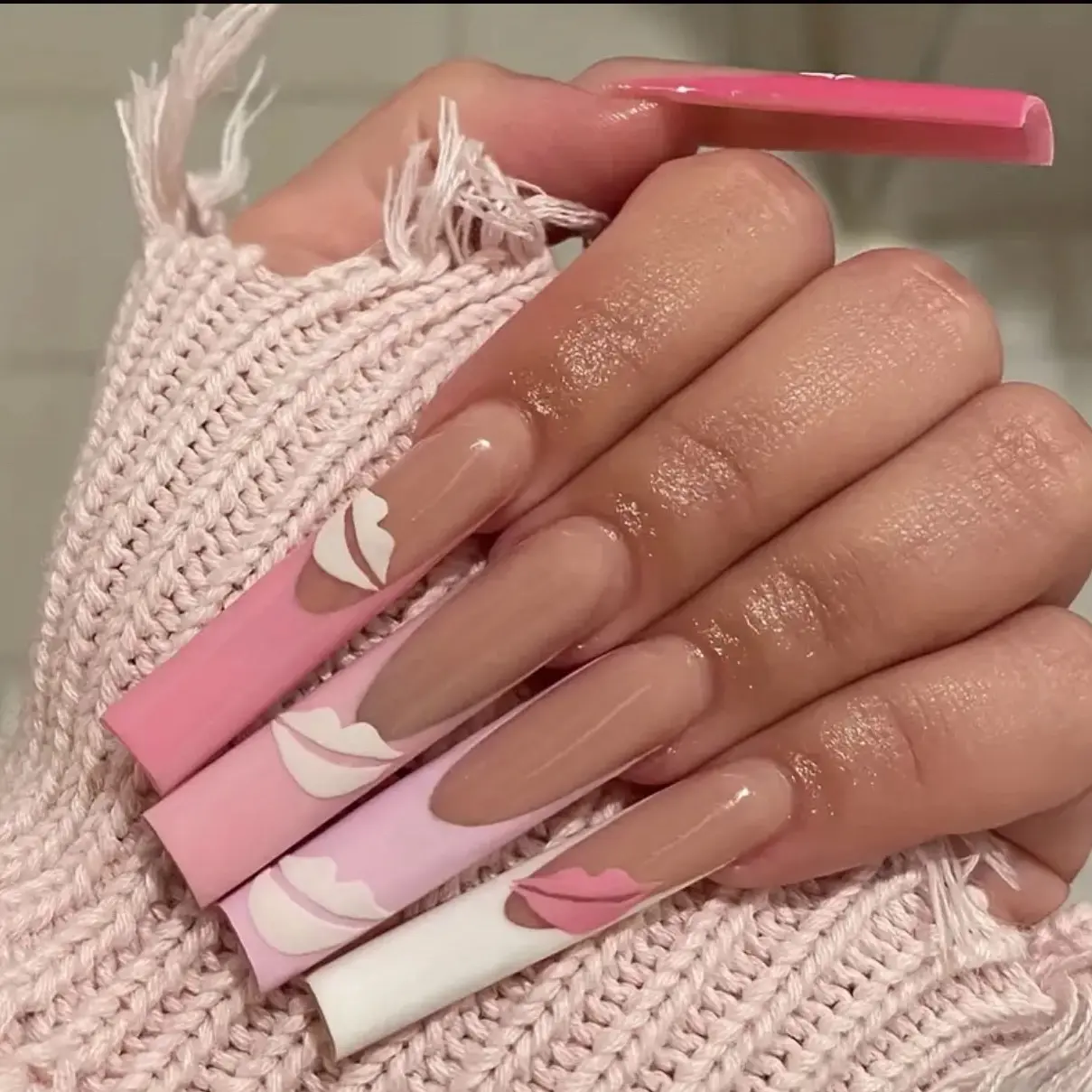 24pcs/box Glossy  French Fake Nails with Tools, Long Square Rhinestone False Nails, Women and Girls Press on Nails, Acrylic Nail Kit, Nails Press Ons French Tips Nail Tips