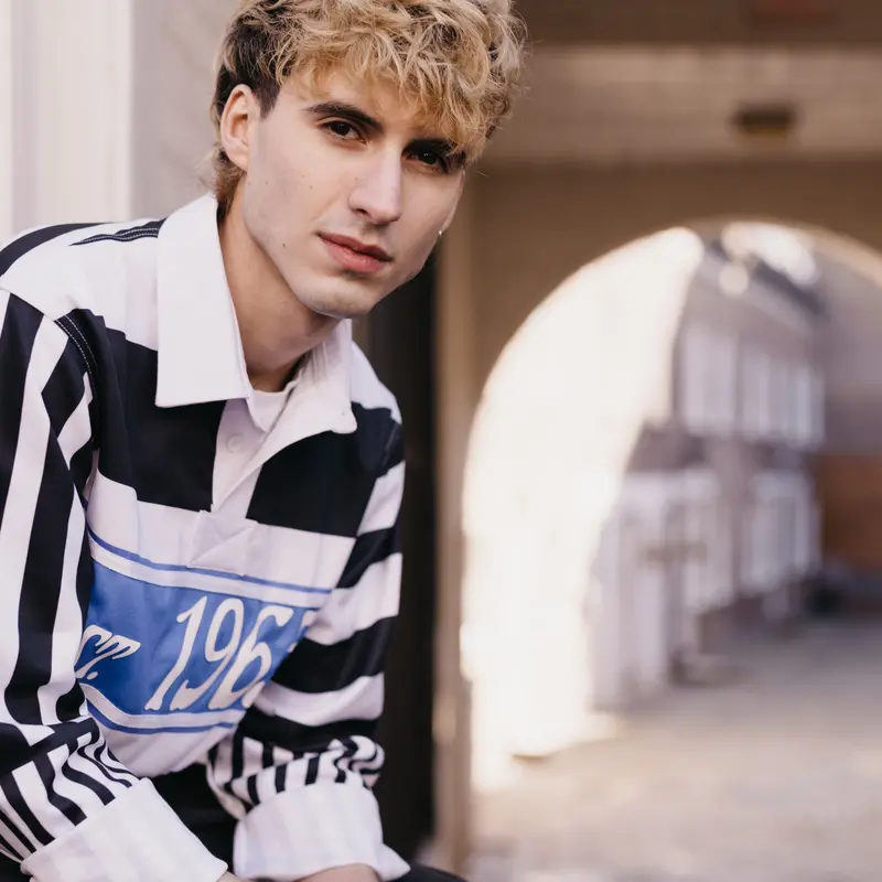 PizzaExpress 'The Icon Polo' | Unisex | Oversized 2
