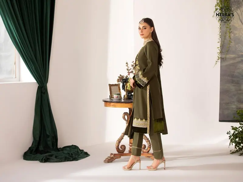 HEERA'S 3 PIECE SUIT DHANAK VELVET EMBROIDERED SUIT 1