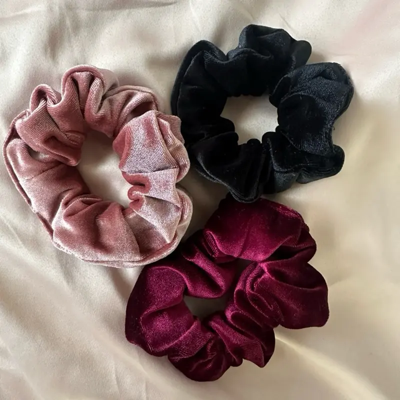 3pcs Women’s Soft Velvet Fabric Hair Scrunchie Women’s Headband Set of 3 for Women’s Accessories for beauty and skincare
