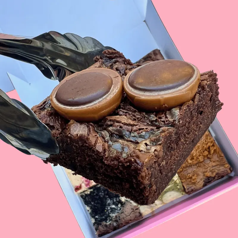 Blondies Bakes - Brownie & Blondie Mixed Box - 9 Flavours 4