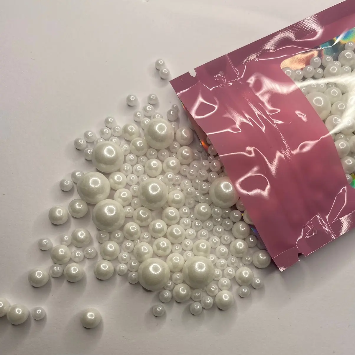 White pearls sprinkle