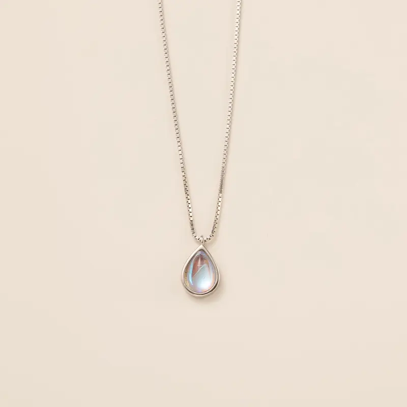Moonstone Droplet Necklace (S925) 1