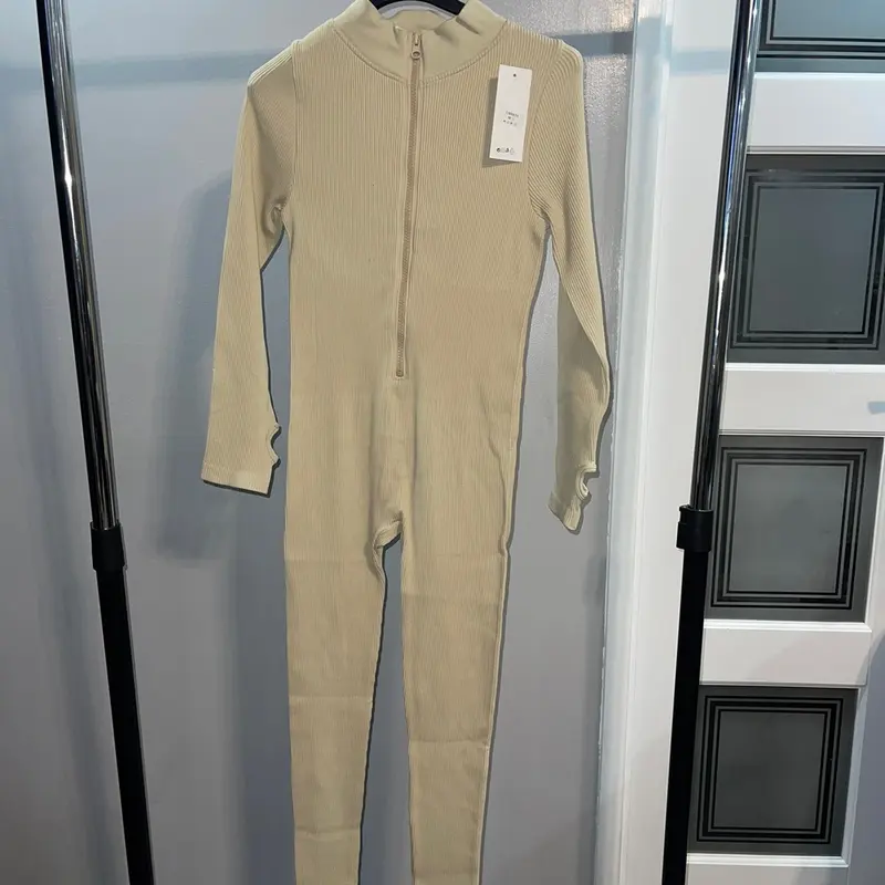 Zip Up Ribbed Jump Suit 4