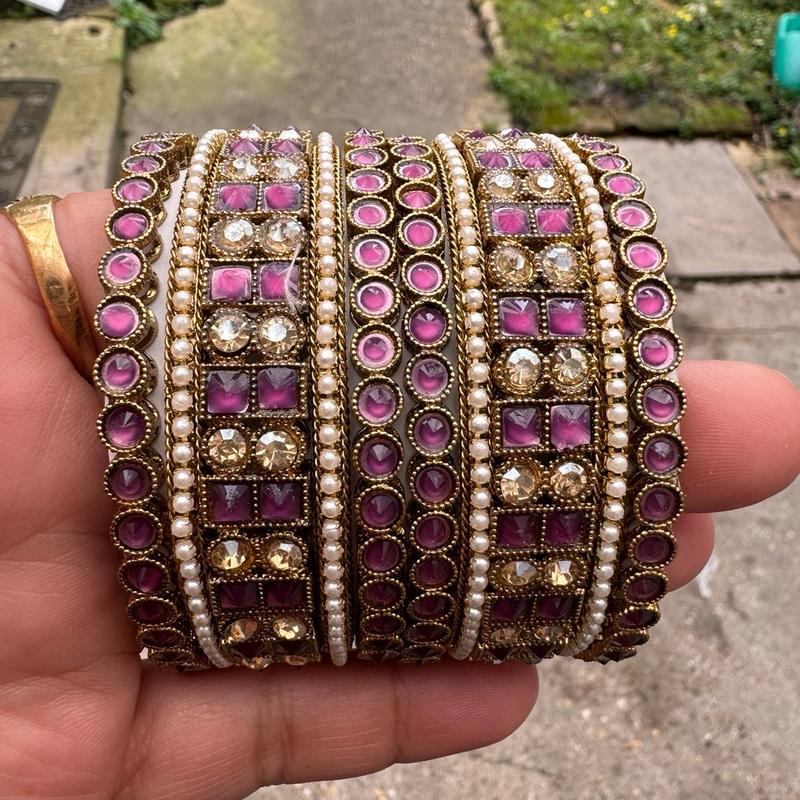Beautiful coloured bangels set 1