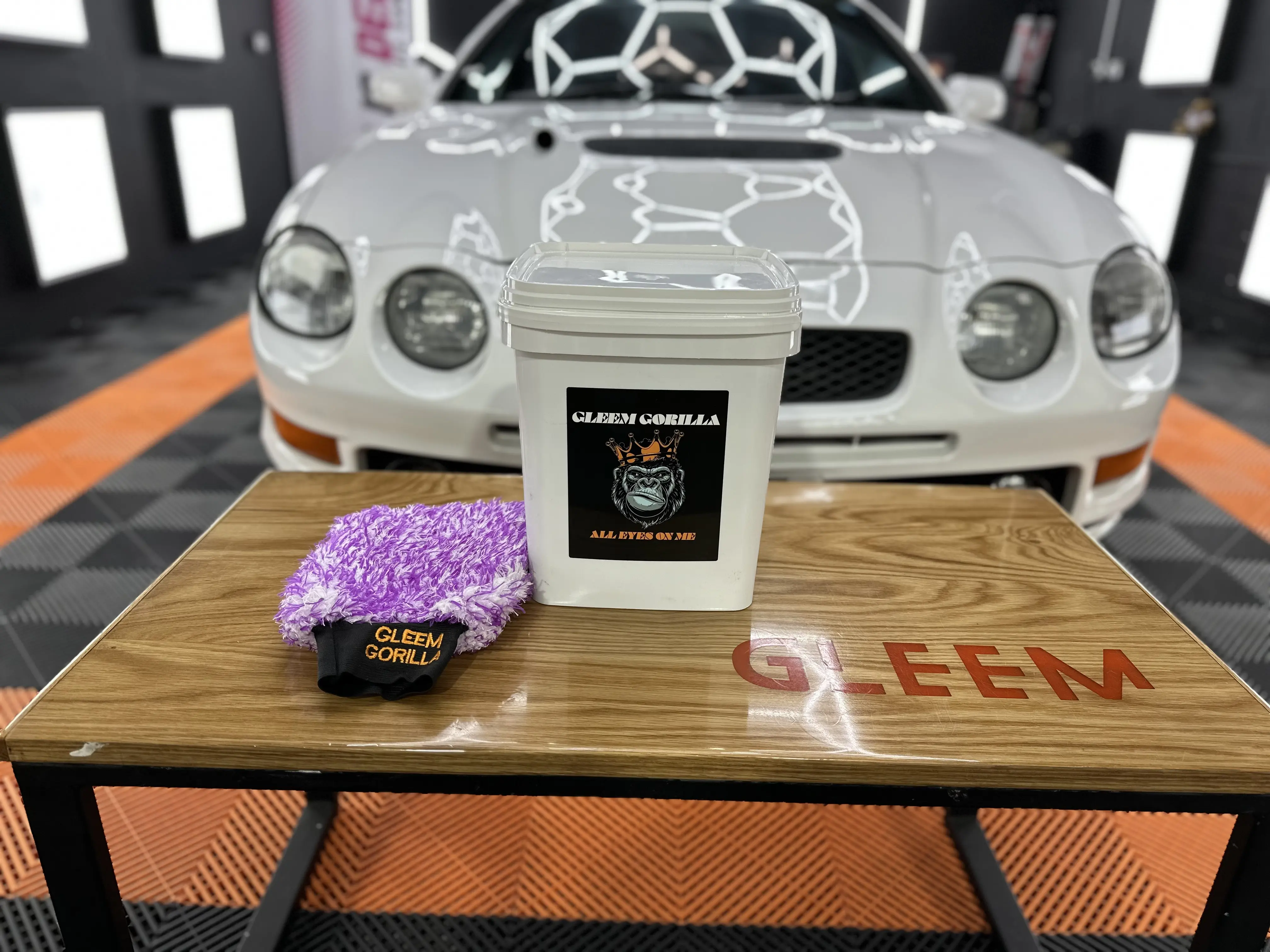 Gleem Gorilla Car Cleaning Kit - Complete Cleaning Set with High-Quality Materials