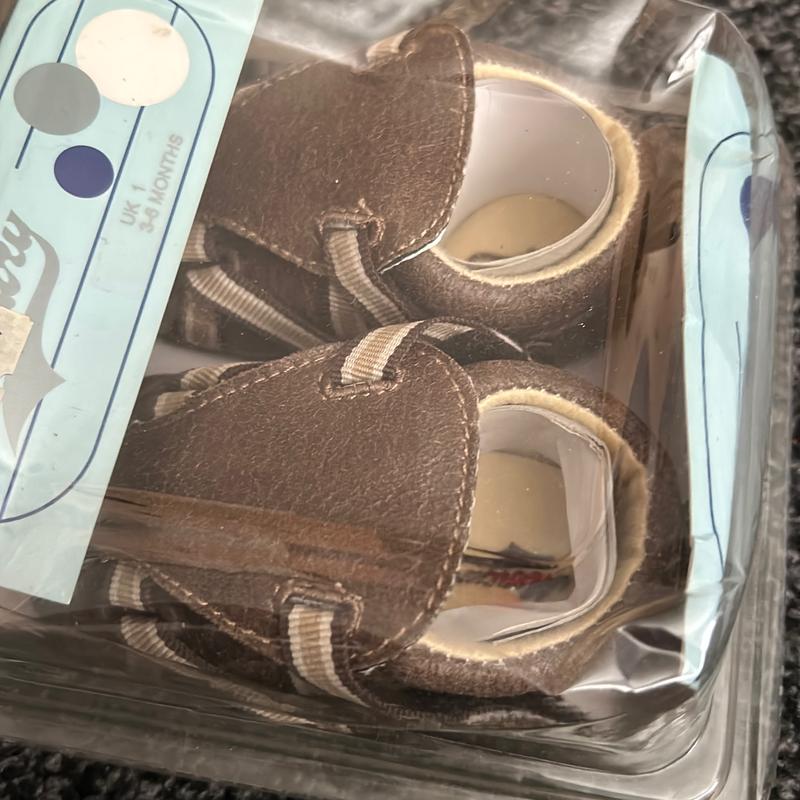 Baby shoes 8