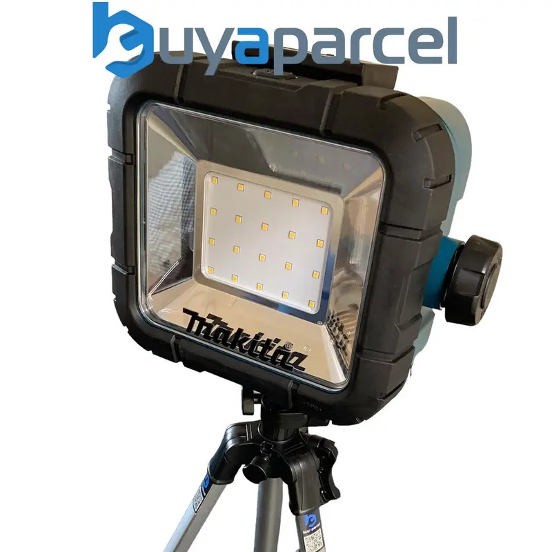 Makita DML805 18v 240v LXT LED Work Light Site Light + Tripod Stand + Bag x 2 4