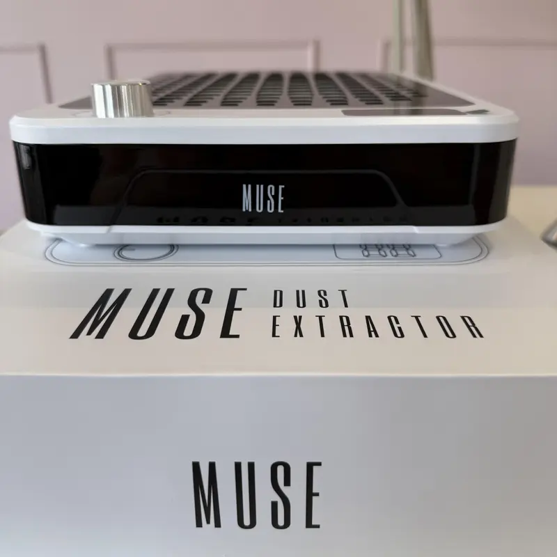 The MUSE Cordless Rechargeable HEPA Filter Dust Extractor 4
