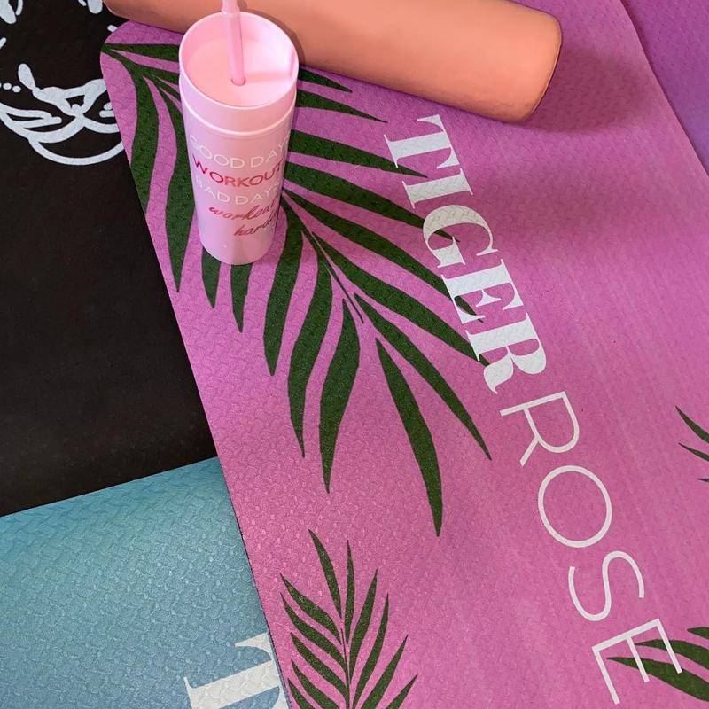 Portable Yoga Mat - Great for Inversions / Hip Thrust Padding / Pilates / Ab Workout | Mini FITNESS Gym Workout Yoga Pilates 3