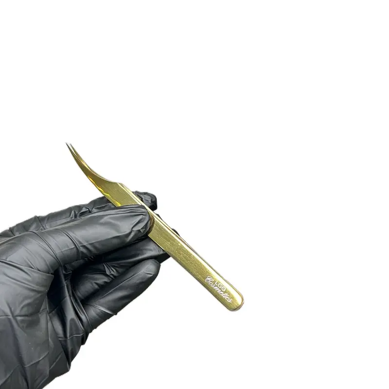 LGG Cosmetics Gold Edition Eyelash Tweezers 3