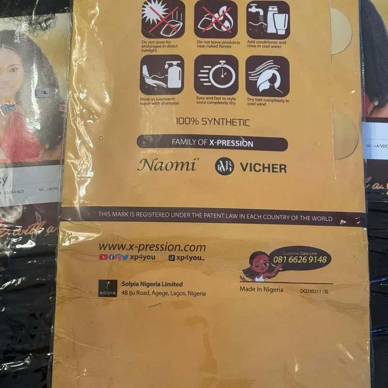 X-Pression Bouncy Kinky Color 1 Hair Weave 30 inch 3
