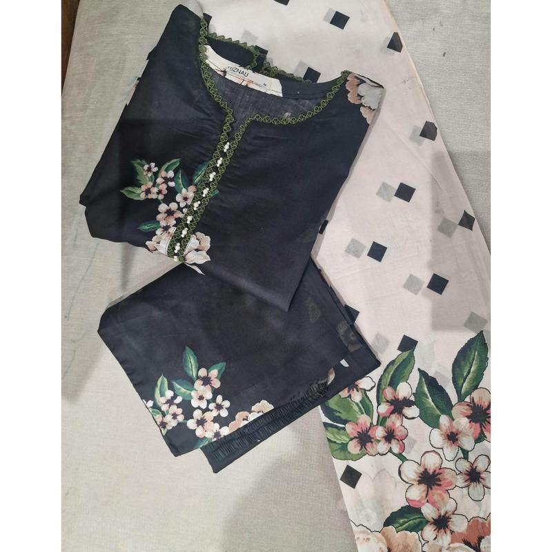 Uznau Lawn Printed Shirt Dupatta Trouser South Eastern Wear UZ-LWN-BLK014 1