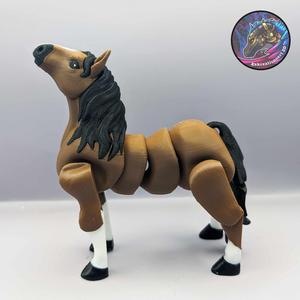 Custom Articulated 3D Printed Horse - Collectible Display Piece, Stress Relief, Personalized Gift - Various Colors - Kekreations