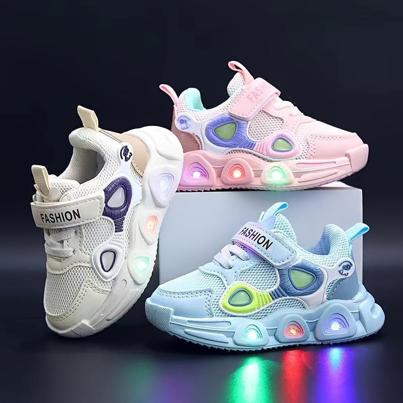 New Spring And Autumn Light-Up Mesh Shoes for Boys And Girls, Soft-Soled Casual Sports Shoes. 2