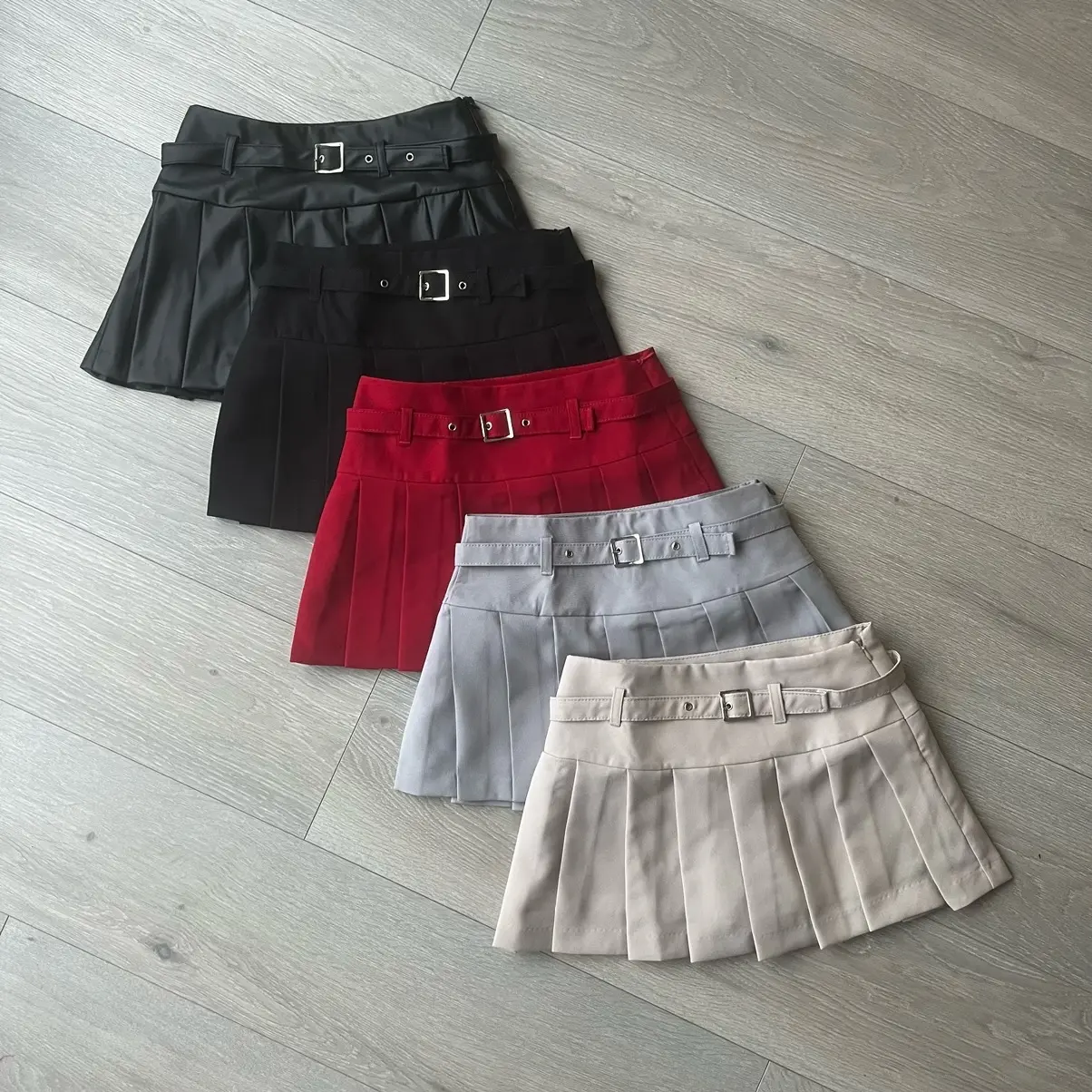Kara pleated belt detail skort