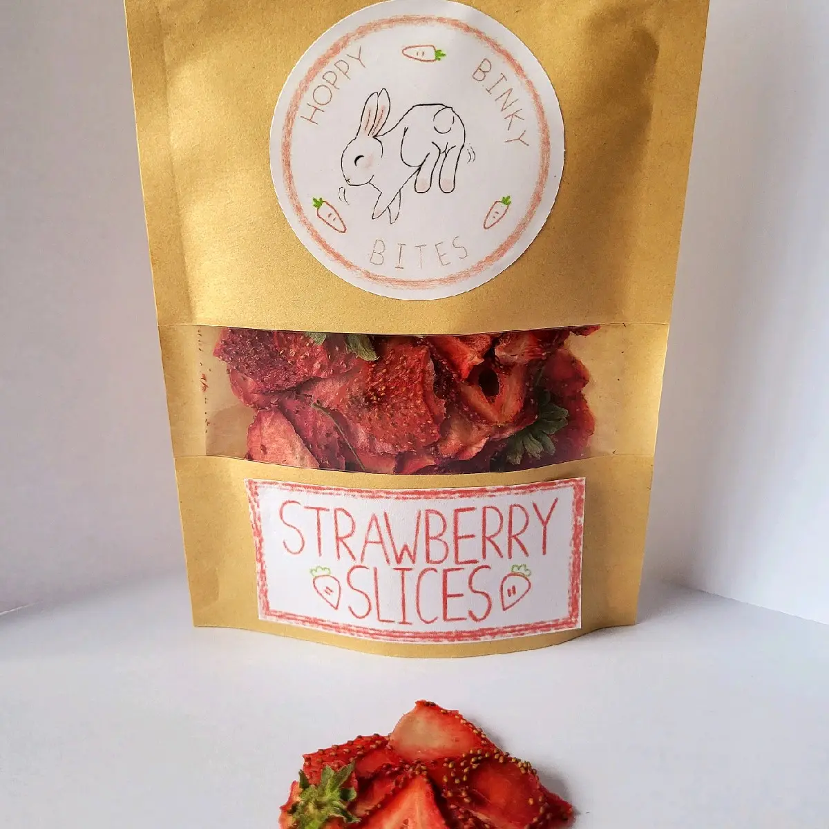 Dehydrated Strawberries for Small Animals - Rabbits, Hamsters, Rats, Guinea Pigs