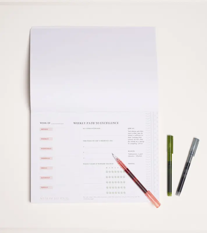 Palestine Themed Daily & Weekly Productivity Desk Pad 1
