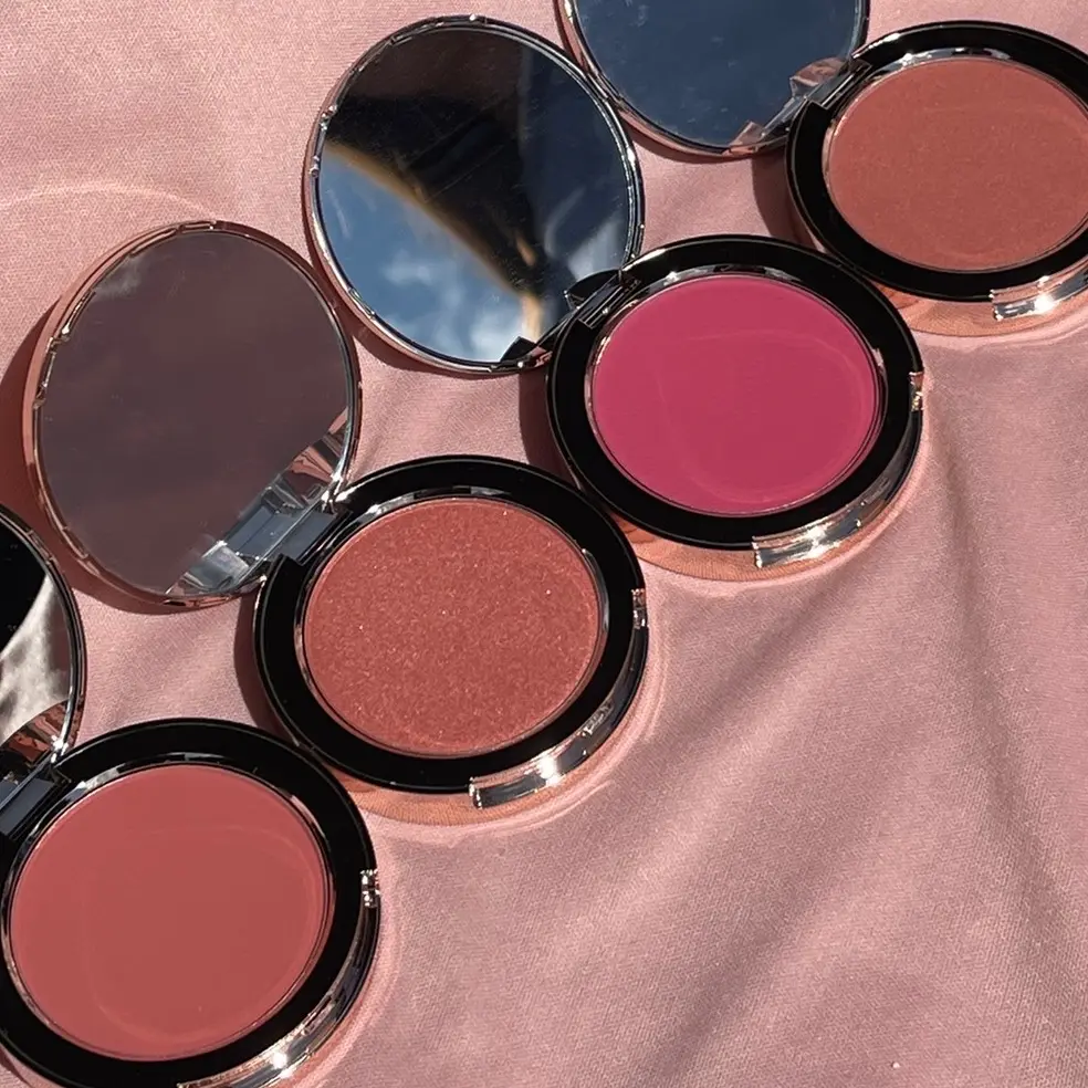 Blush powder