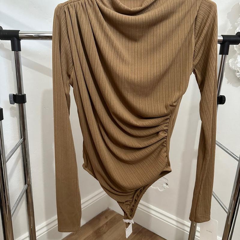 Ruffle body suit 2