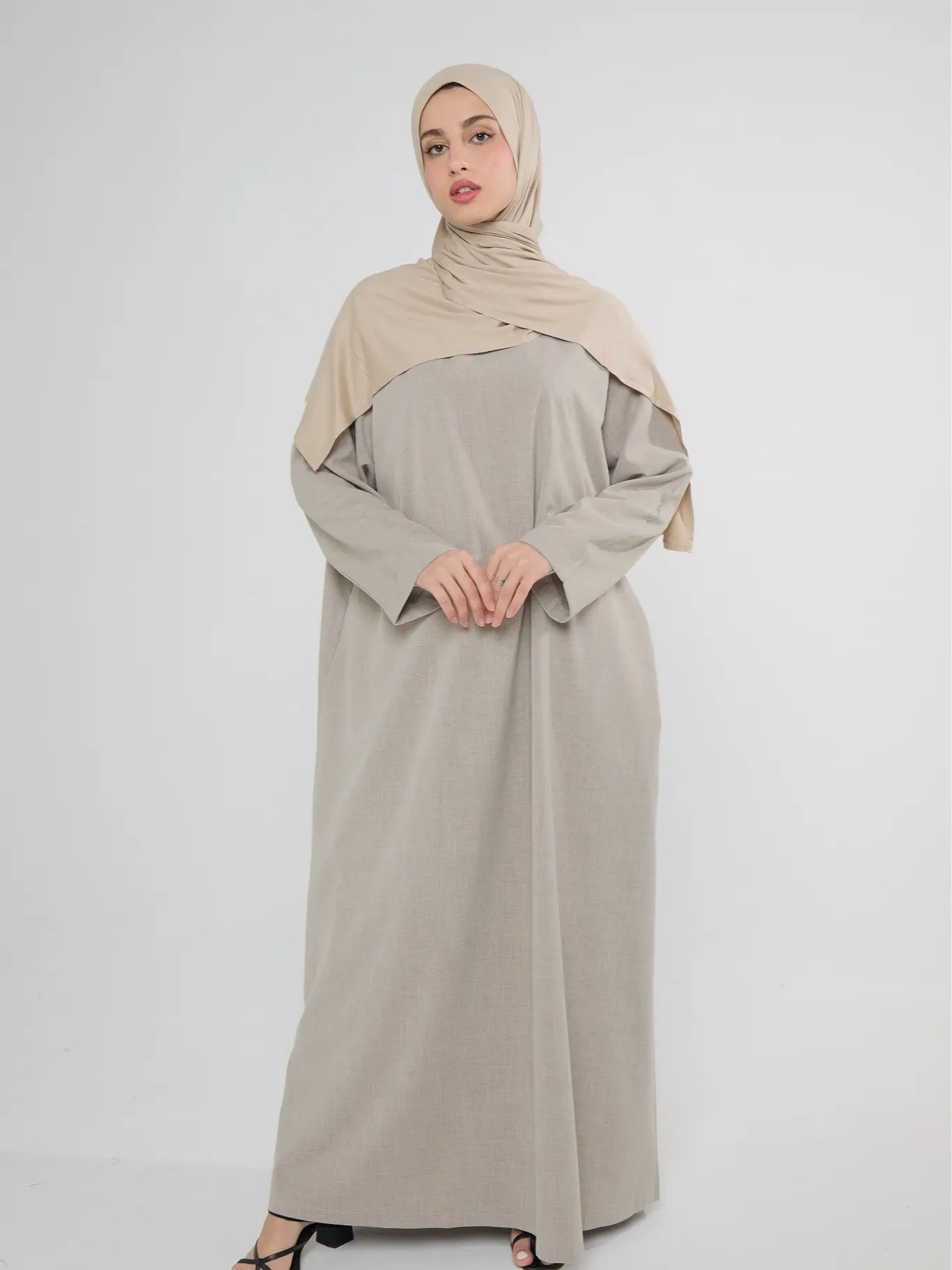 HAWAA CLOSED ABAYA