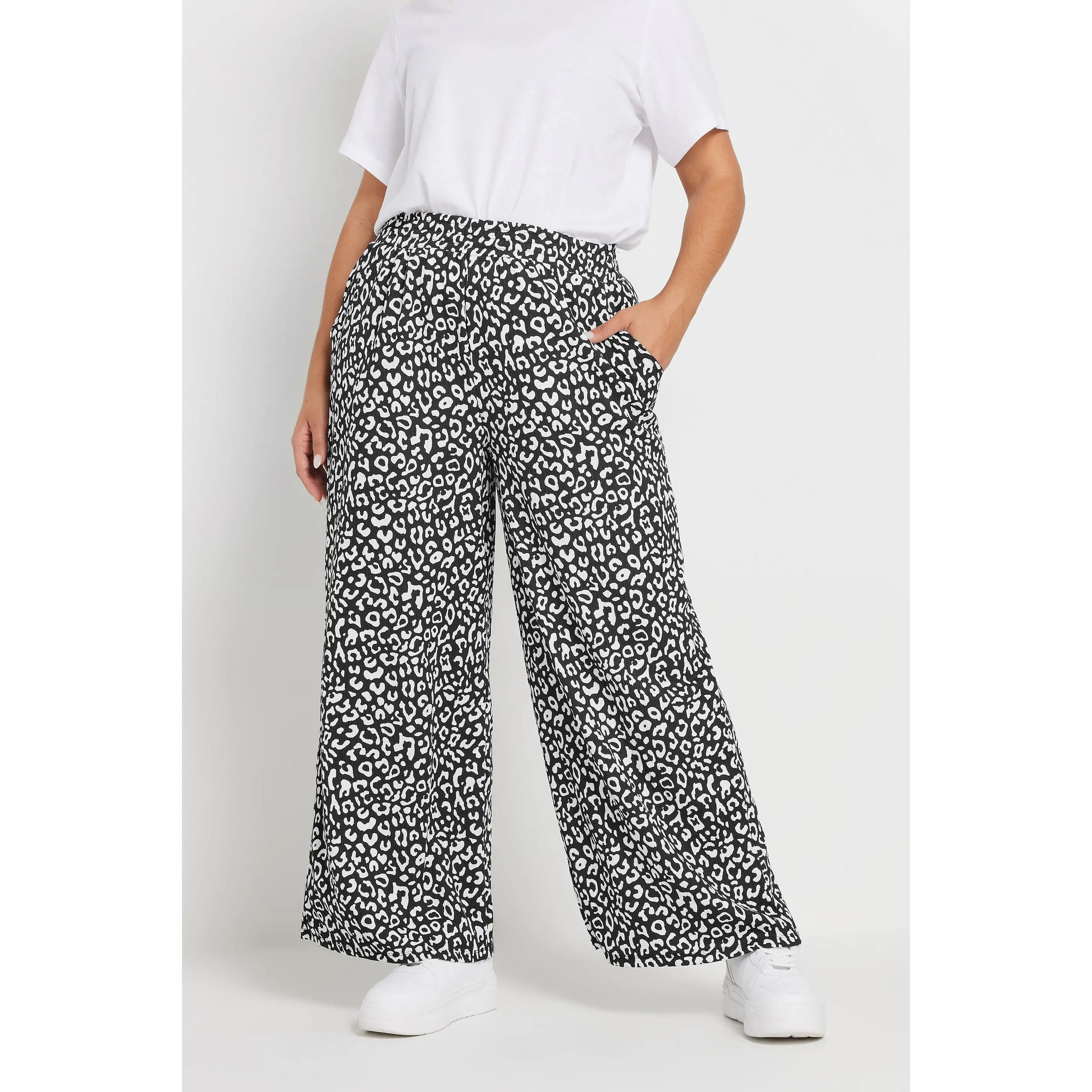 YOURS Curve Black Leopard Print Textured Wide Leg Trousers