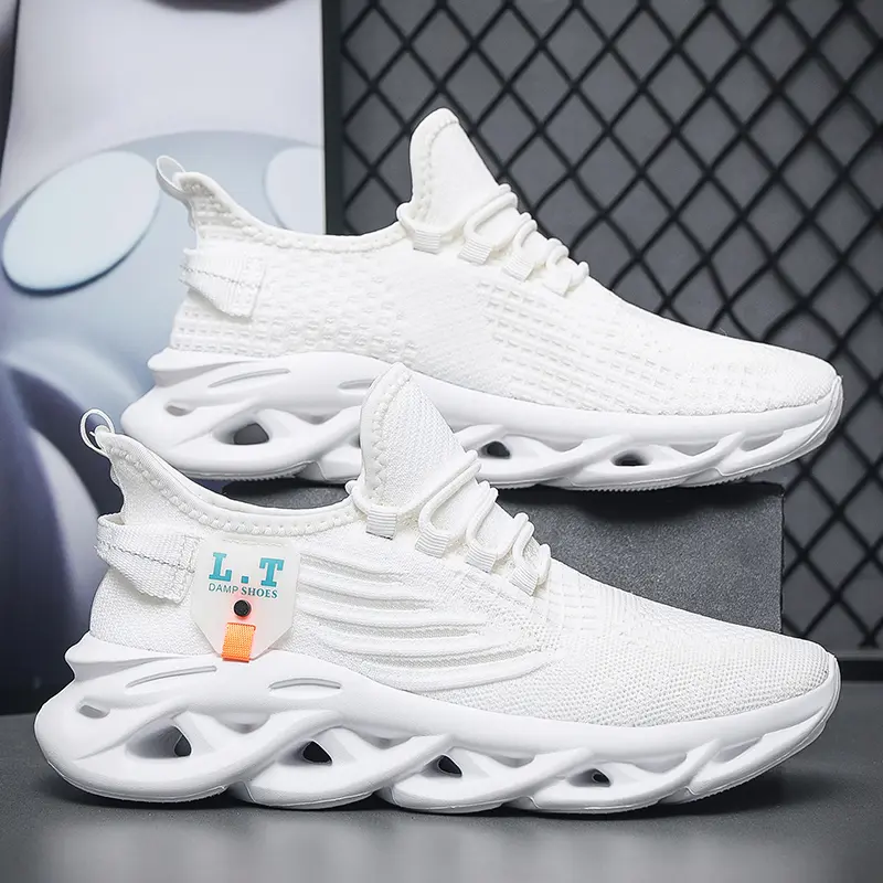 Men's Casual Lace Up Low Top Sneakers, Summer Outfits 2025 Breathable Comfortable Sports Shoes, Fashionable Round Toe Running Shoes Boy Closed