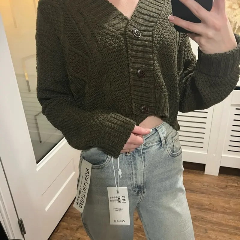 LOLA Cropped Knitted Button Cardigan for Women - Knitwear - Womenswear