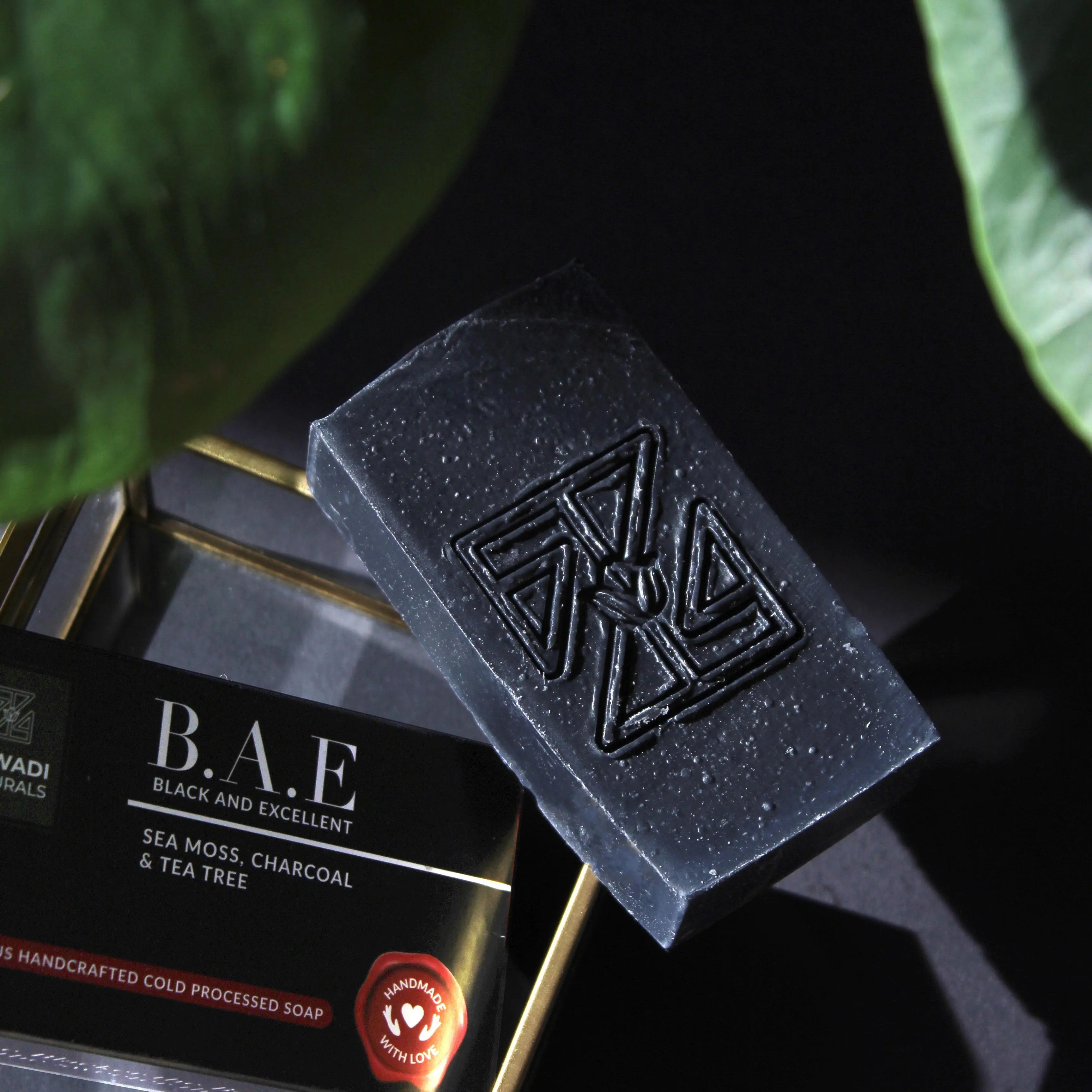 Zawadi Naturals B.A.E Natural Sea Moss Coconut Charcoal Luxury Acne Facial Bar Soap with Tea Tree