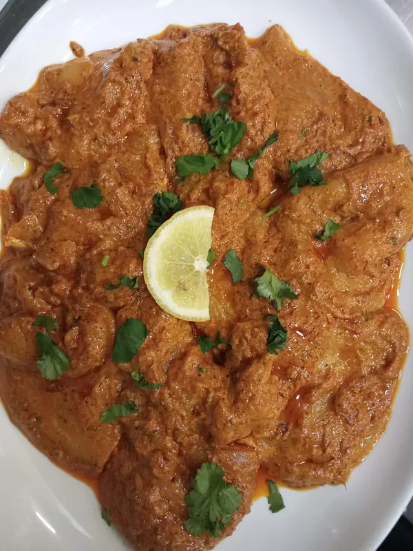 Mix Spiced Mumbai Chicken Tikka Bites with Black Pepper and Salt 0