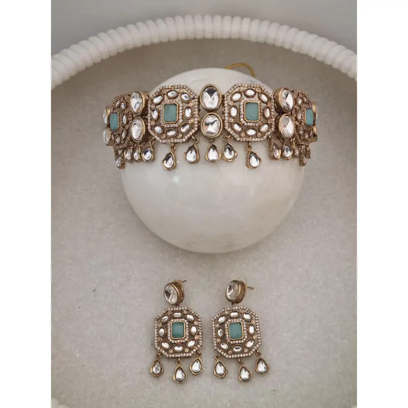 Stunning Choker Set with Earrings - Asian Jewellery - Indian Jewellery - Pakistani Jewellery - Traditional Asian Jewellery 4