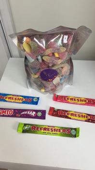 Product Review of 1 kg Fizzy Sweet Mix / Snack from C**e ** 3