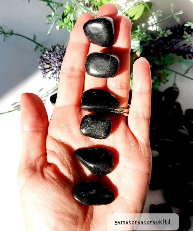 Natural Shungite Crystal - Protective Energy Stone 25-30mm, Shungite Healing Crystals, Purifying, Grounding Energy Stone. 4