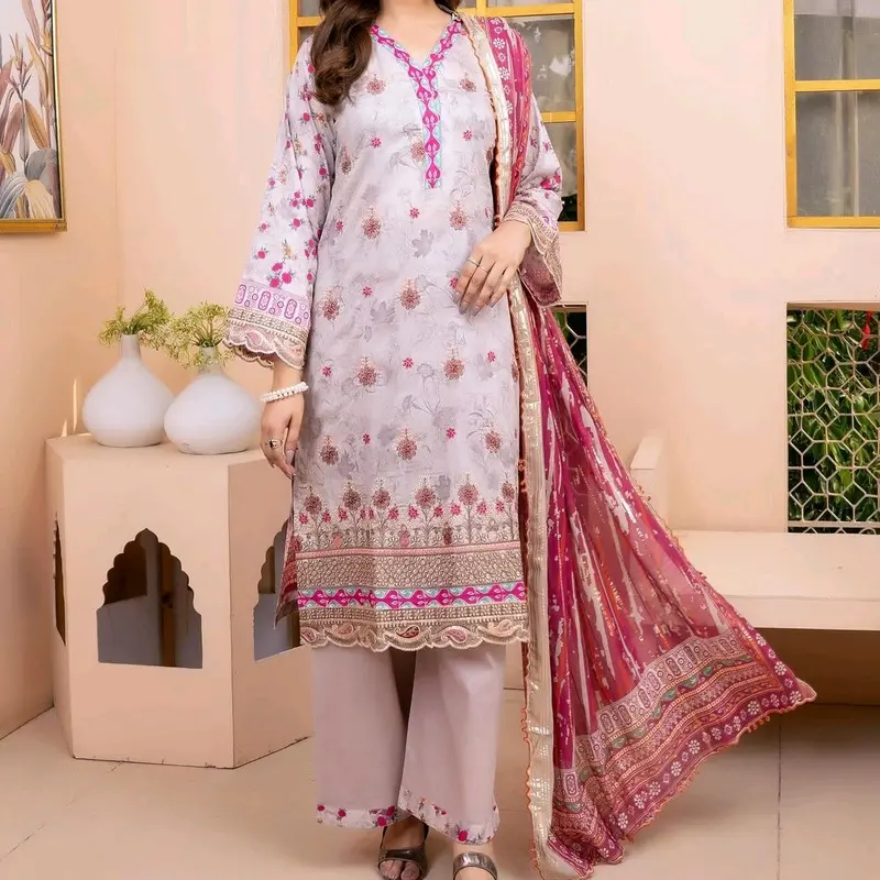 Munira collection pakistani outfits 3