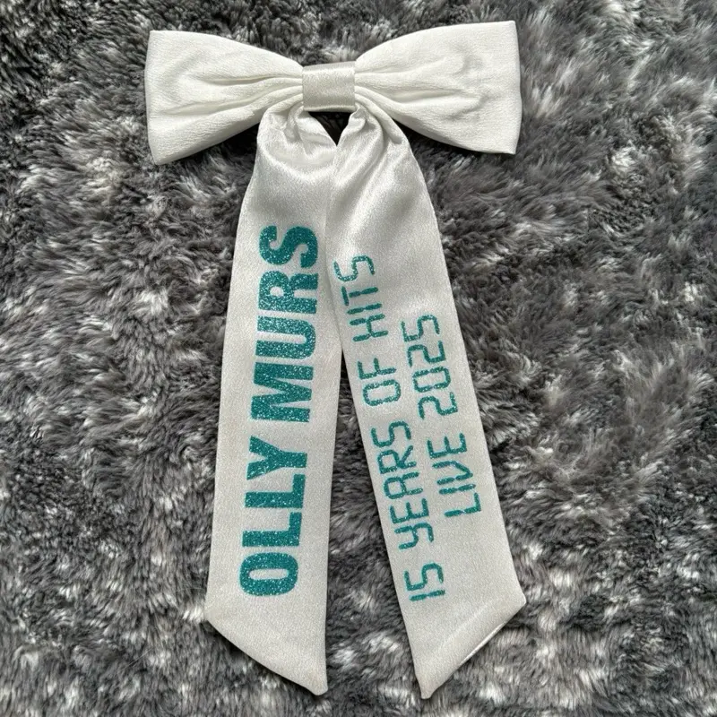 Olly Murs - 15 Years of Hits Tour 2025 Concert Bow