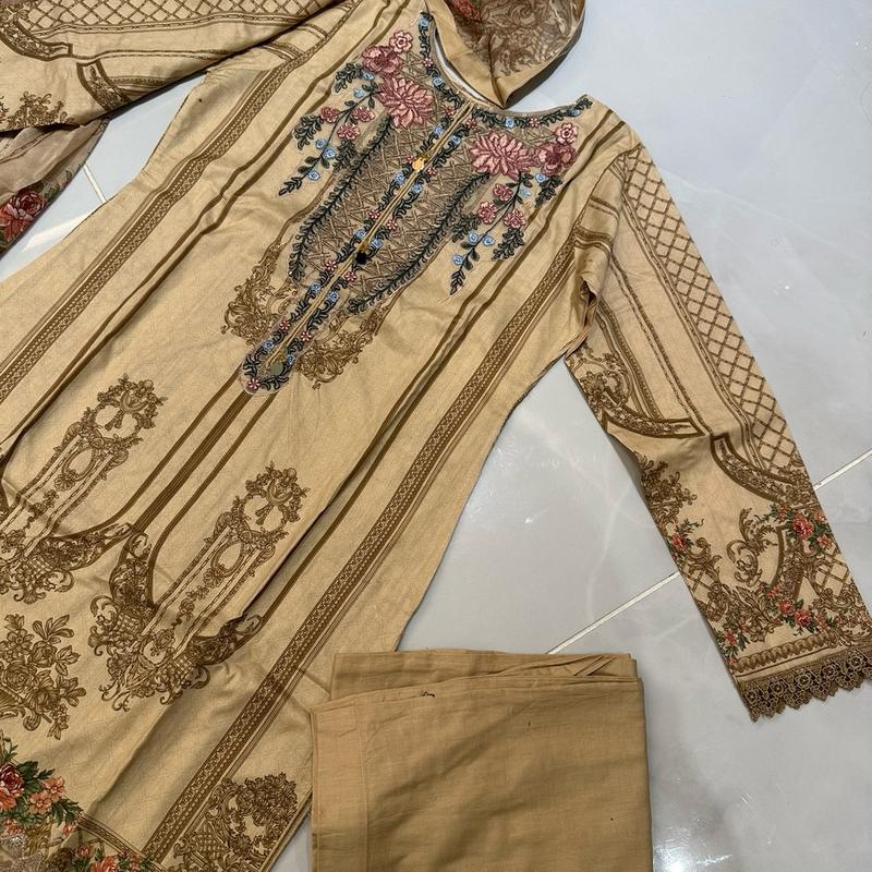MB inspired lawn Hit design Pakistani 3pc suit 2