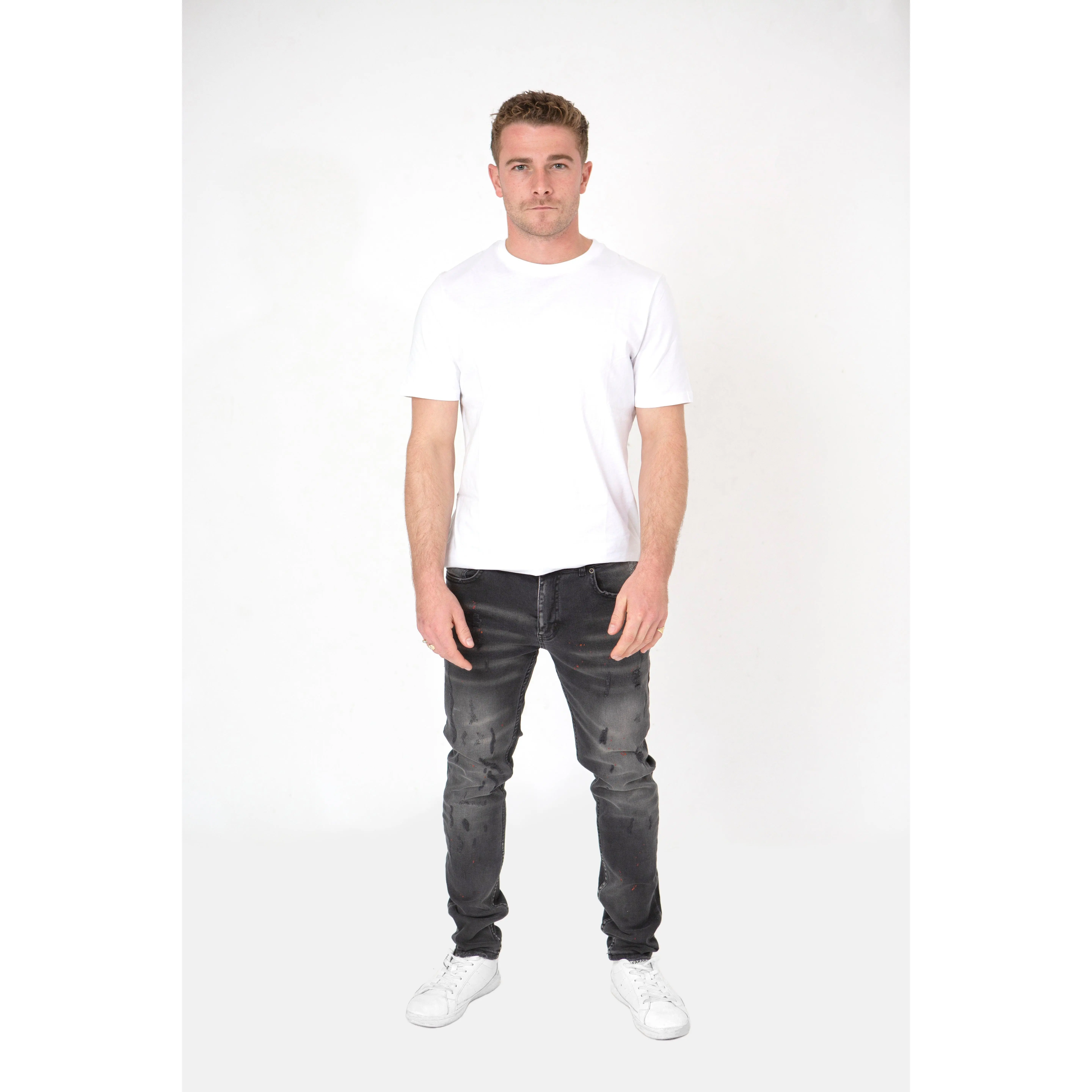 BLACK STONEWASH COMFORT FIT JEANS