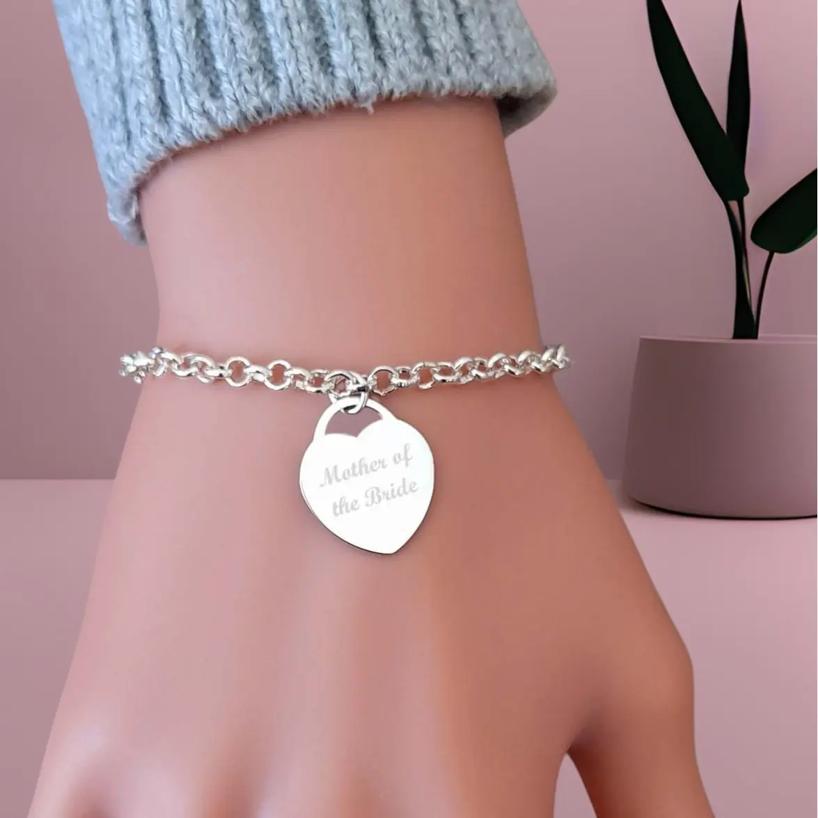 Mother of the Bride Bracelet, Personalised Wedding Party Gift for Women, Personalised bracleet