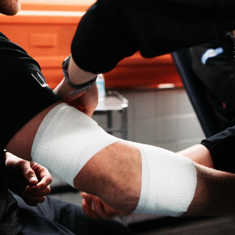SPORTTAPE Rugby Tape Bundle | Rugby Tape Bundle with Lifting Blocks, Tear EAB Tape, Zinc Oxide and Sock Tape 7