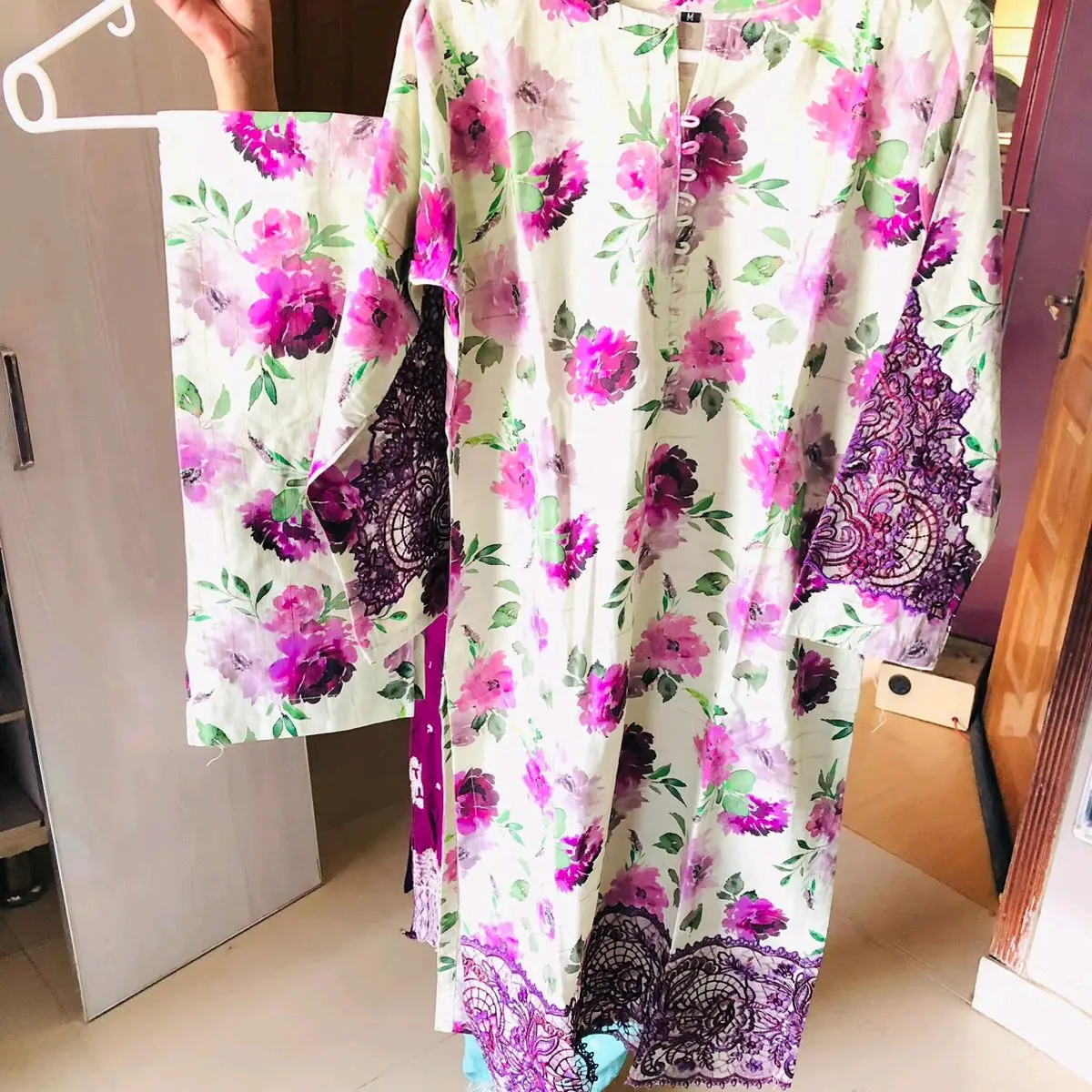 2 piece khadar stuff floral print dress embroidered tissue patch on border,sleeves and trousers womenswear winterwear soft khadar stuff