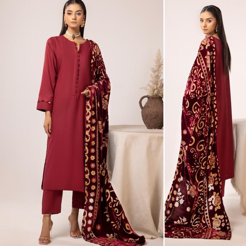 Soft Dhanak kameez with Plachi shawl - Autumn/Winter Collection - Womenswear 1
