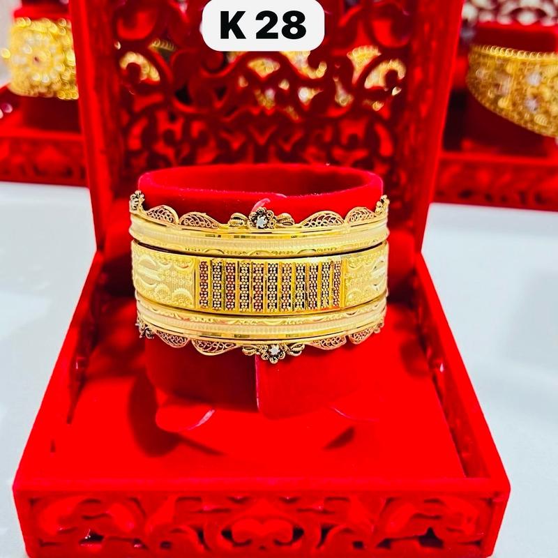 Original gold plated 3 bangles of Kara set with lacker colour polish. 1